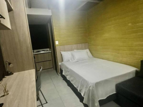 Loft Belmont Suites (203)